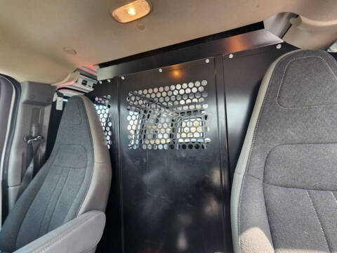 2022 Chevrolet Express 2500