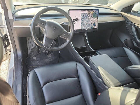 2019 Tesla Model 3 Mid Range