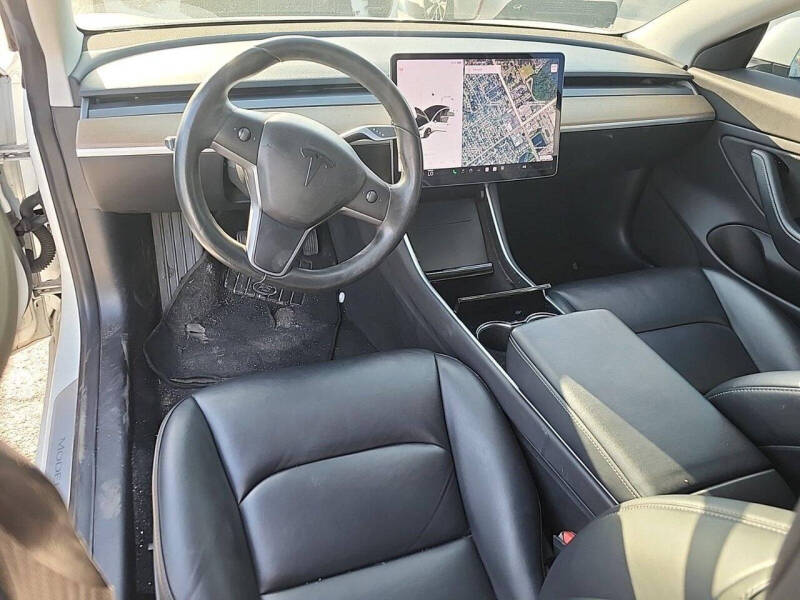 2019 Tesla Model 3 Mid Range