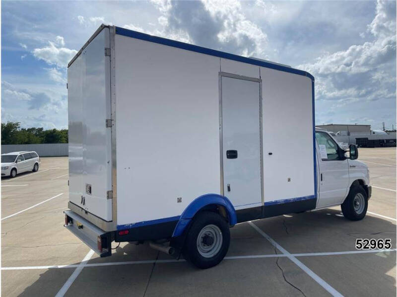 2023 Ford E-Series