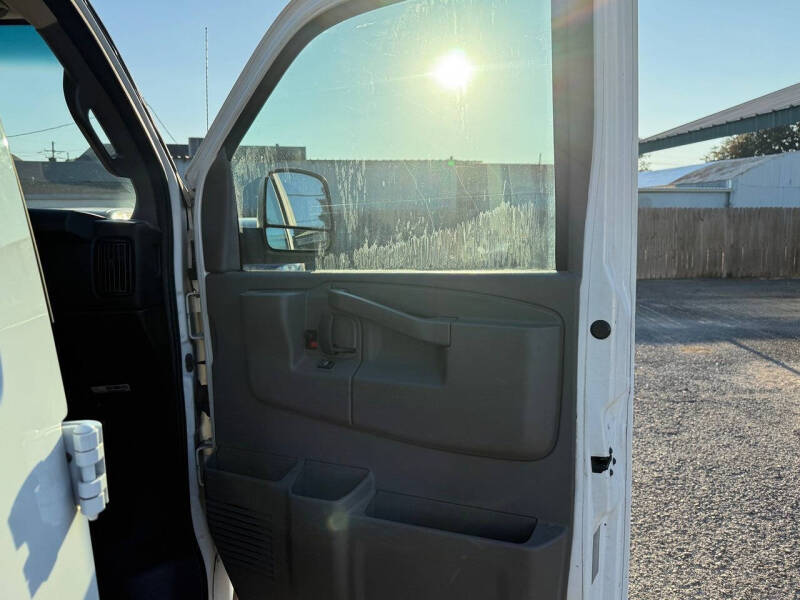 2016 Chevrolet Express 2500