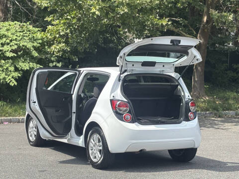 2014 Chevrolet Sonic LT Auto