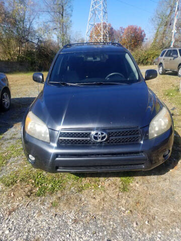 2006 Toyota RAV4 for sale at FIVE FRIENDS AUTO in Wilmington DE