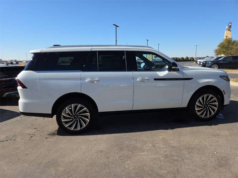 2025 Lincoln Navigator Black Label