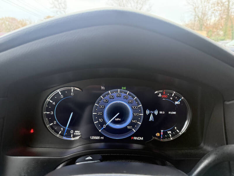 2016 Cadillac Escalade Luxury Collection