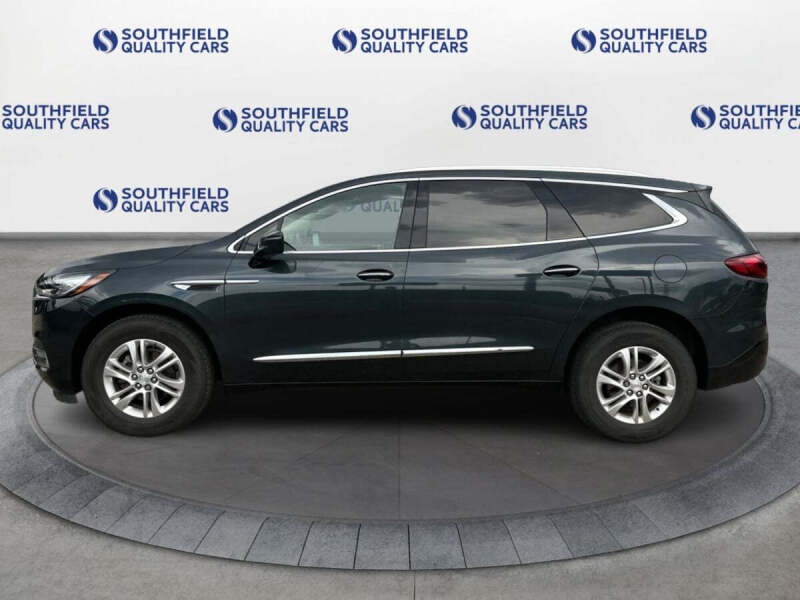 2020 Buick Enclave Essence
