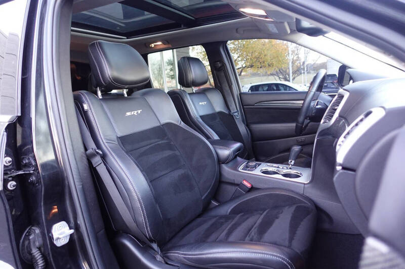 2012 Jeep Grand Cherokee SRT8