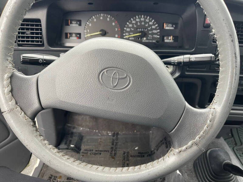 1994 Toyota Pickup DX