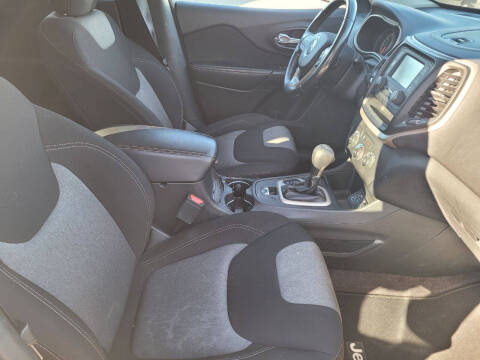 2016 Jeep Cherokee Sport Altitude