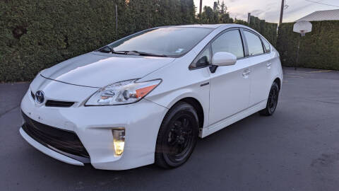 2014 Toyota Prius for sale at Bates Car Company in Salem OR