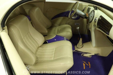 1939 Lincoln Zephyr