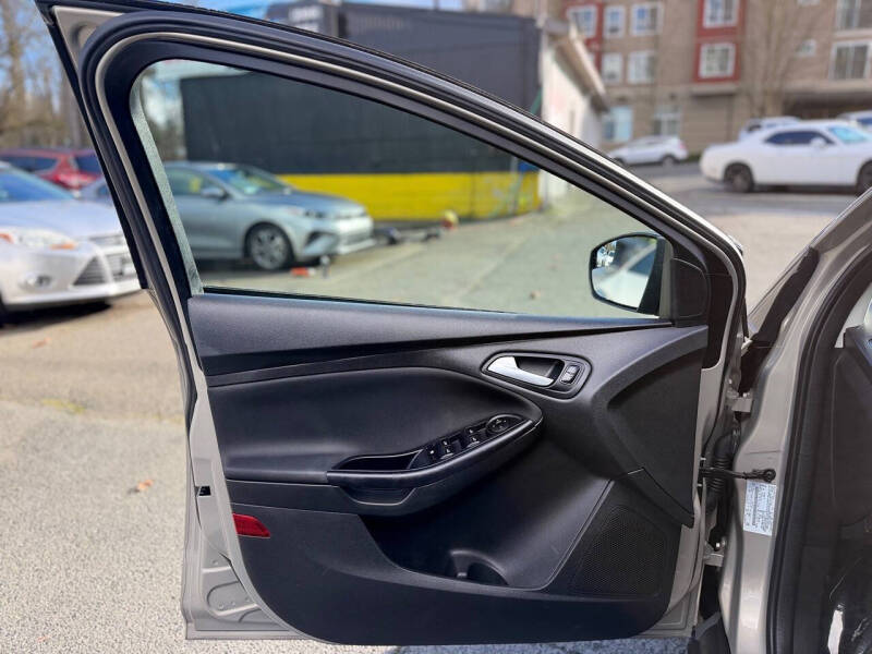 2015 Ford Focus SE