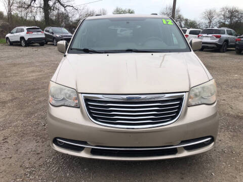 2012 Chrysler Town and Country Touring