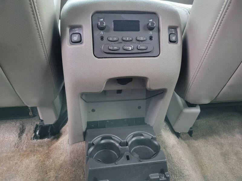 2003 Cadillac Escalade