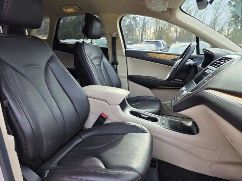 2016 Lincoln MKC Select