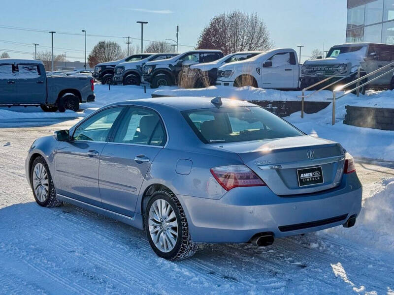 2011 Acura RL