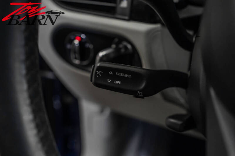 2022 Porsche Macan S