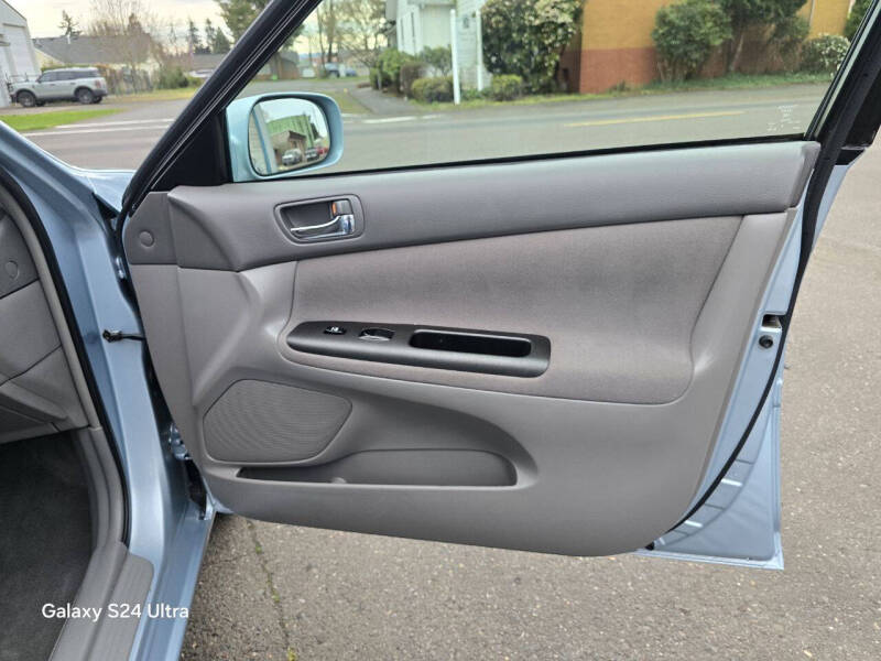 2006 Toyota Camry LE