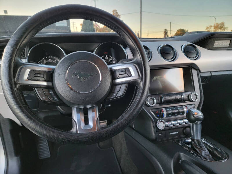 2016 Ford Mustang EcoBoost Premium