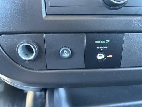 2023 Chevrolet Express 2500