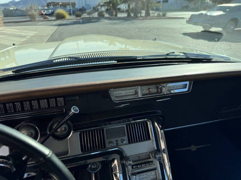 1964 Ford Thunderbird