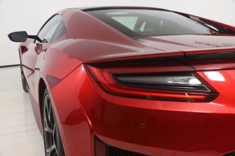 2017 Acura NSX SH-AWD Sport Hybrid