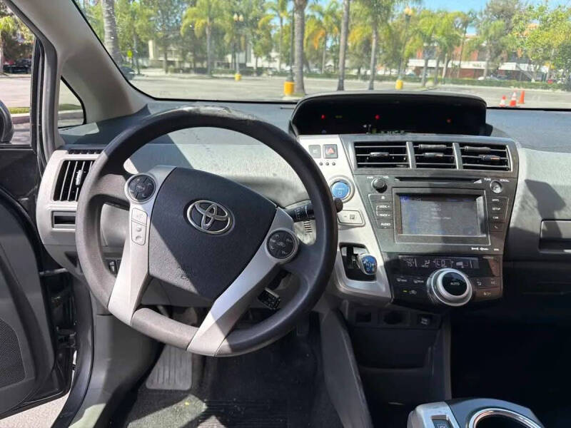 2012 Toyota Prius v