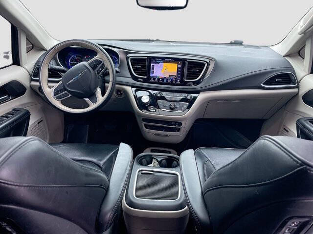 2018 Chrysler Pacifica Hybrid Limited