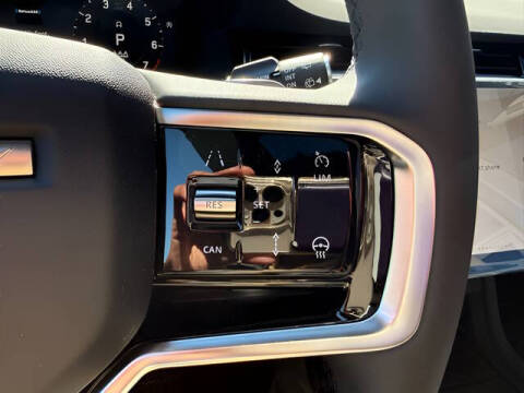 2025 Land Rover Discovery Sport P250 Dynamic SE