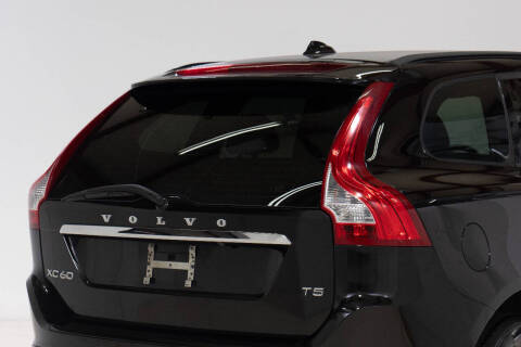 2017 Volvo XC60 T5 Dynamic