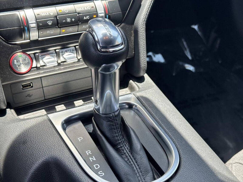 2023 Ford Mustang EcoBoost