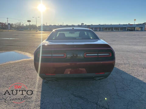 2020 Dodge Challenger SXT