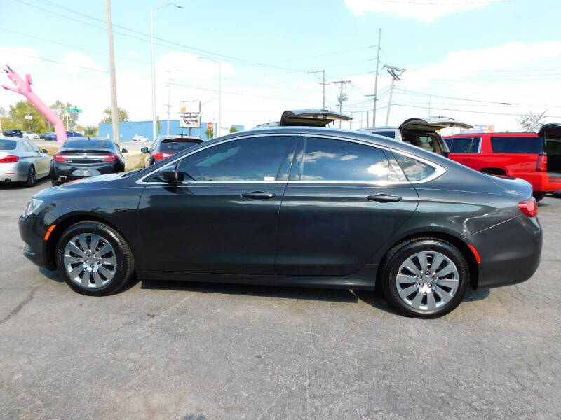2015 Chrysler 200 LX