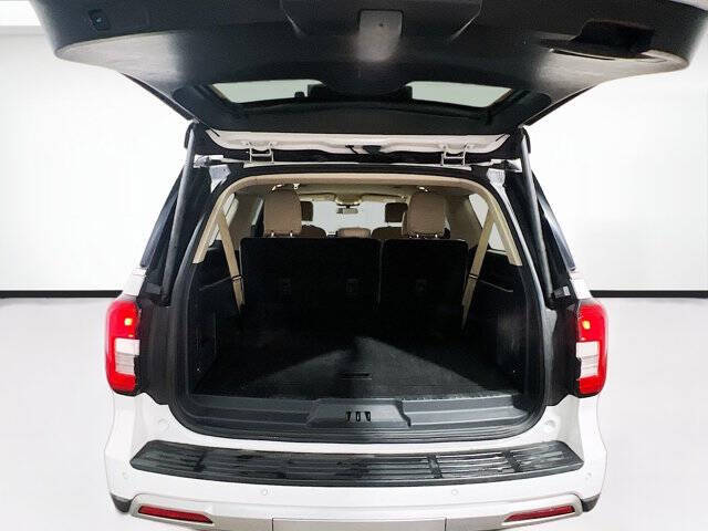 2023 Ford Expedition MAX XLT