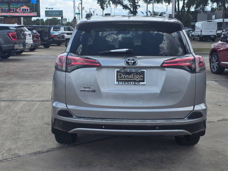 2017 Toyota RAV4 Limited