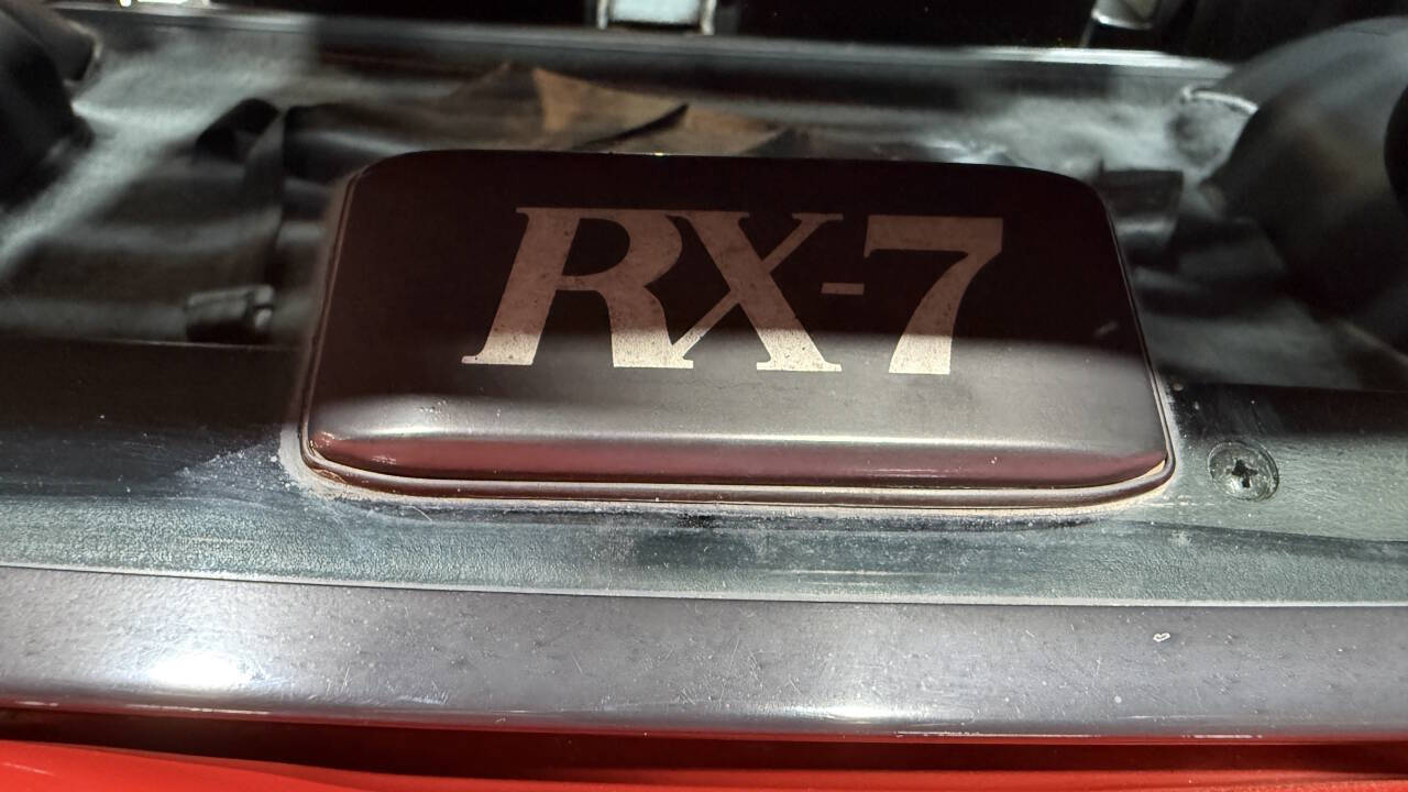 1985 Mazda RX-7 245
