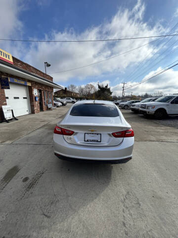 2017 Chevrolet Malibu LT