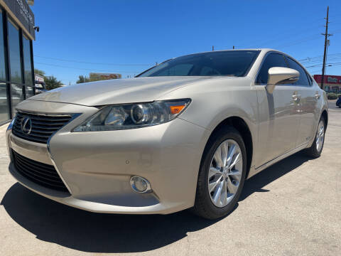 2013 Lexus ES 300h