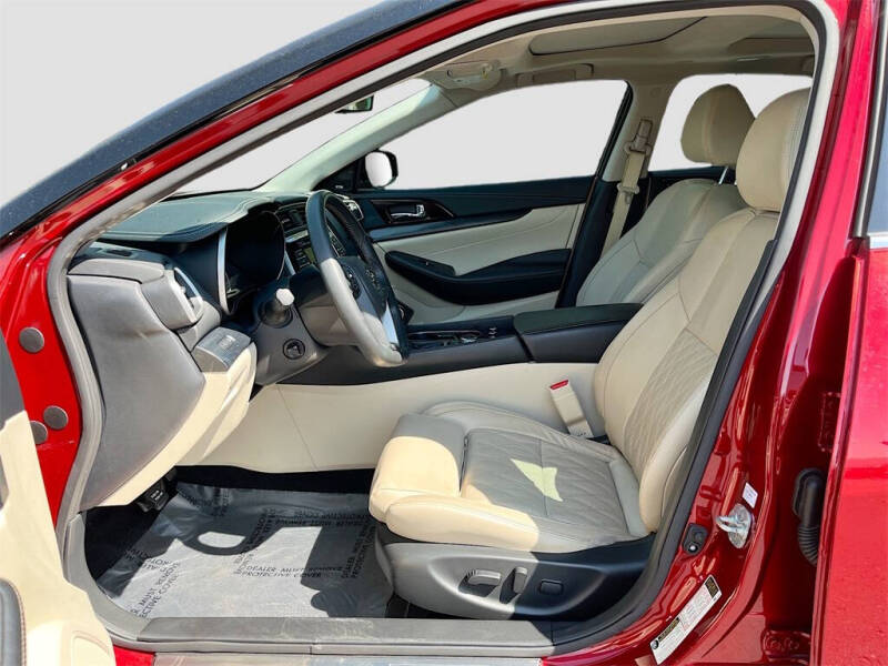 2023 Nissan Maxima 3.5 Platinum