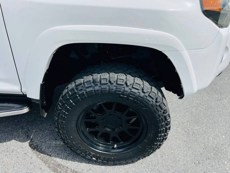 2018 Toyota 4Runner SR5