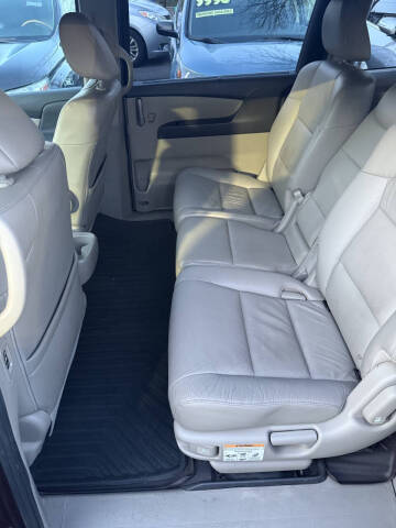 2011 Honda Odyssey EX-L w/DVD
