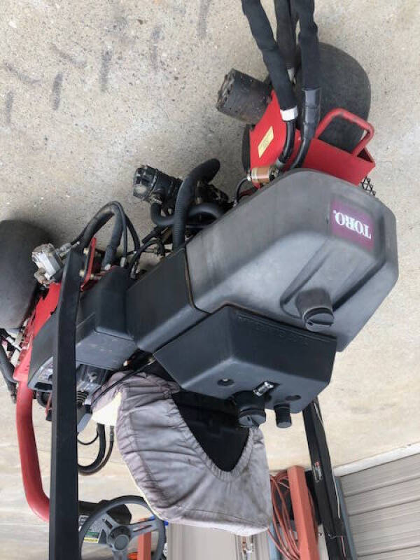 2002 Toro 3150 Greensmaster