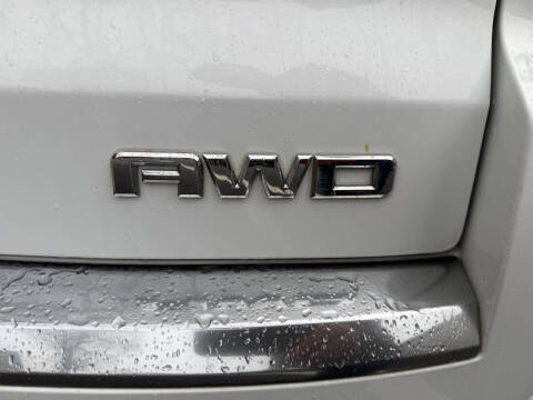 2016 GMC Acadia SLE-2