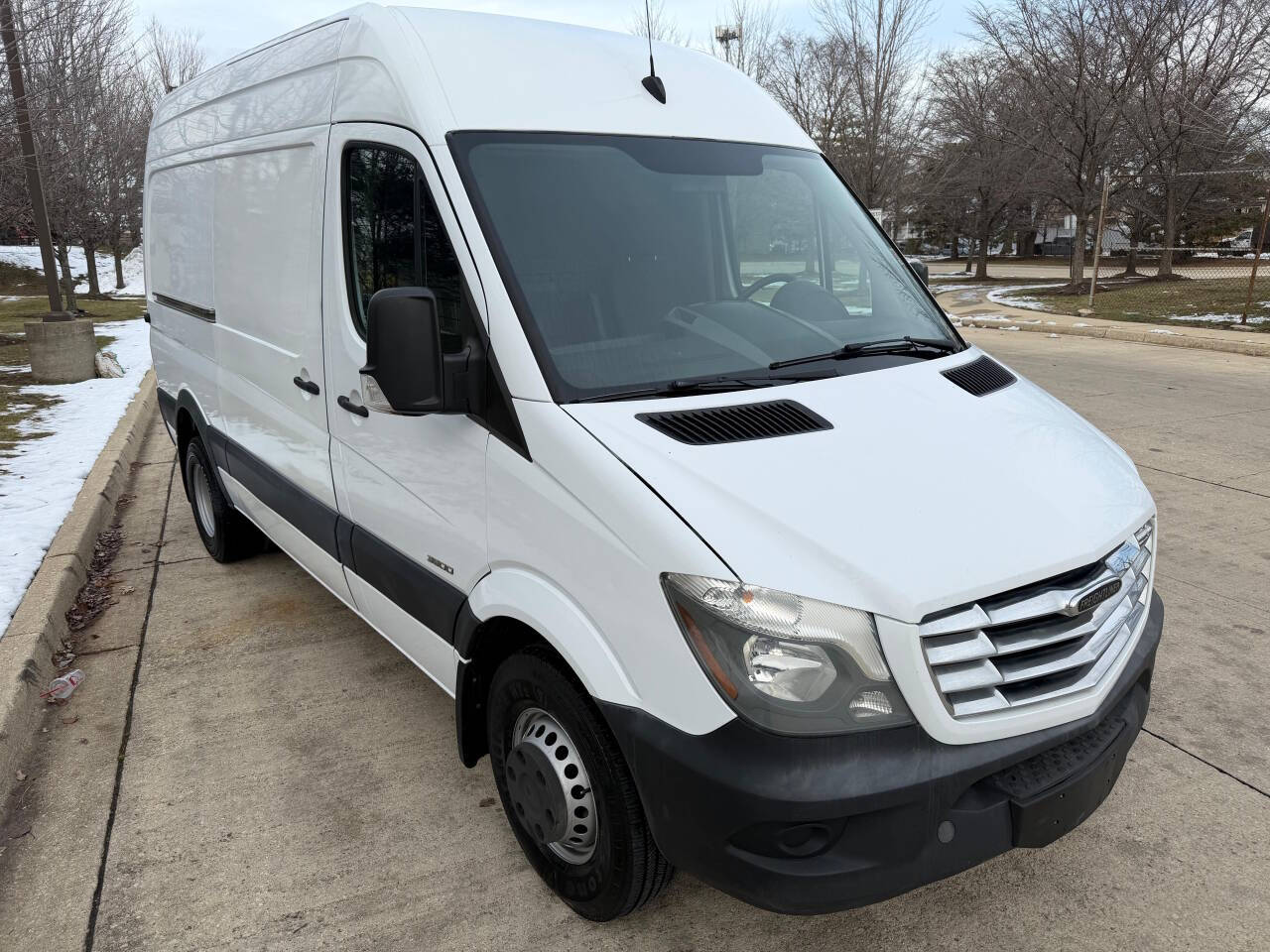 2016 Freightliner Sprinter 3500 3dr Cargo 144 in. WB's photo
