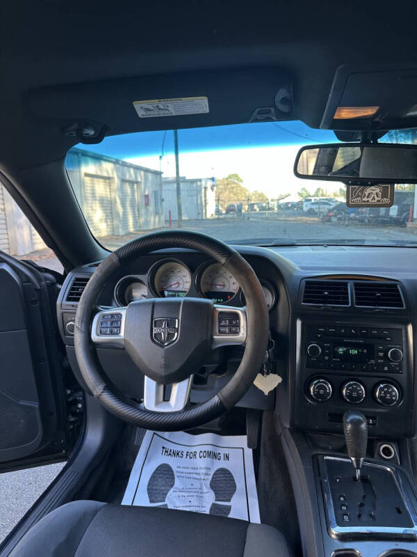 2012 Dodge Challenger SXT