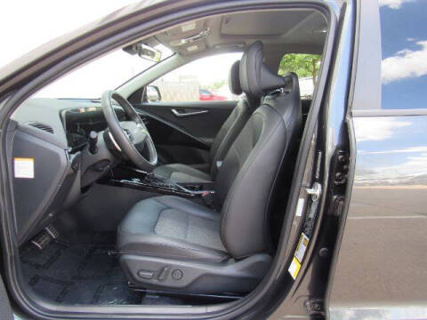 2023 Kia Niro EX Touring