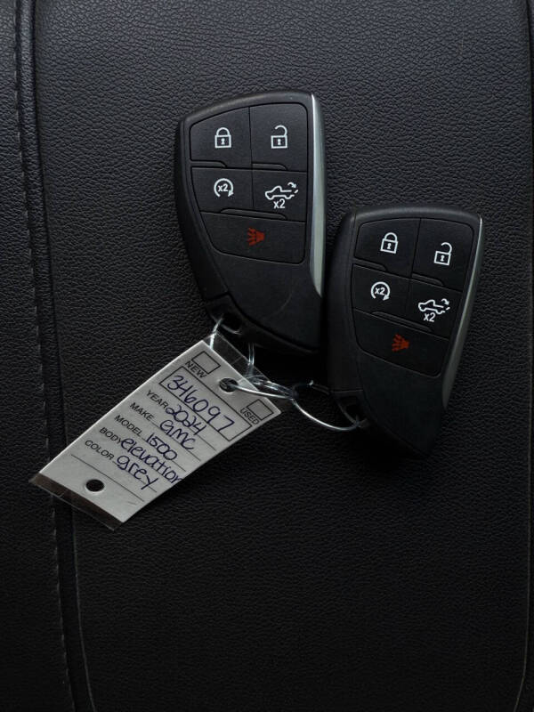 2024 GMC Sierra 1500 Elevation