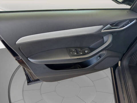 2017 Audi Q3 2.0T Premium