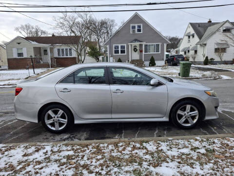 2014 Toyota Camry SE