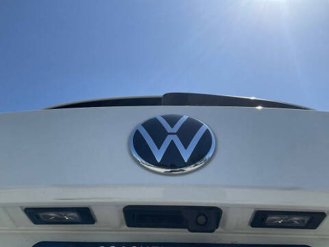 2024 Volkswagen Taos SE